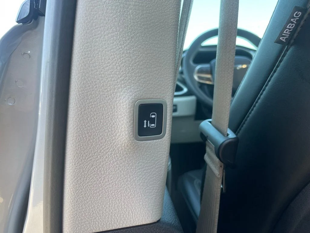 2024 Chrysler Pacifica Touring L - Photo 56