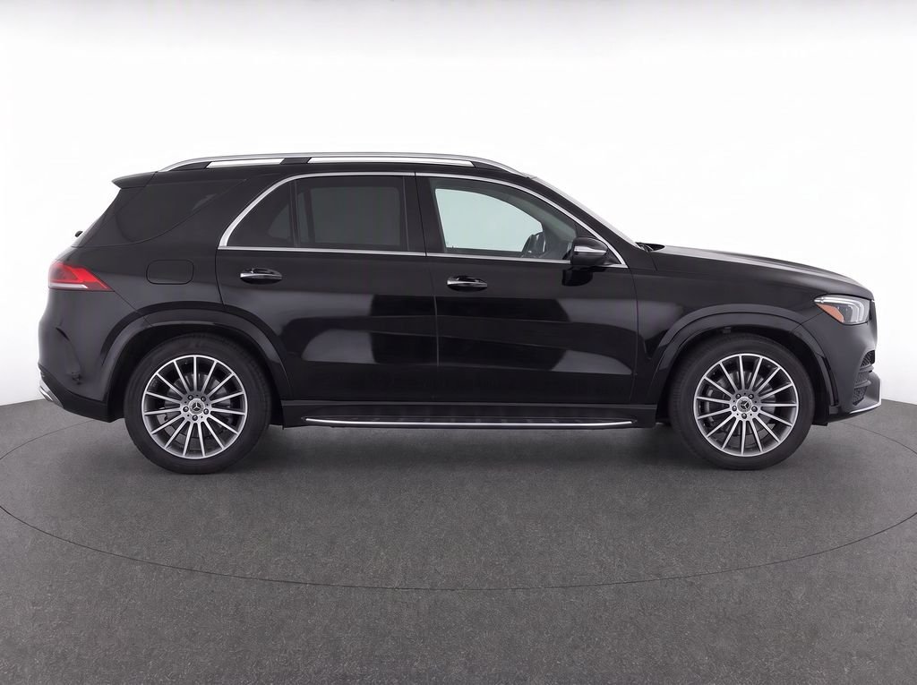 Used 2025 Black Mercedes-Benz GLE 450e image 8