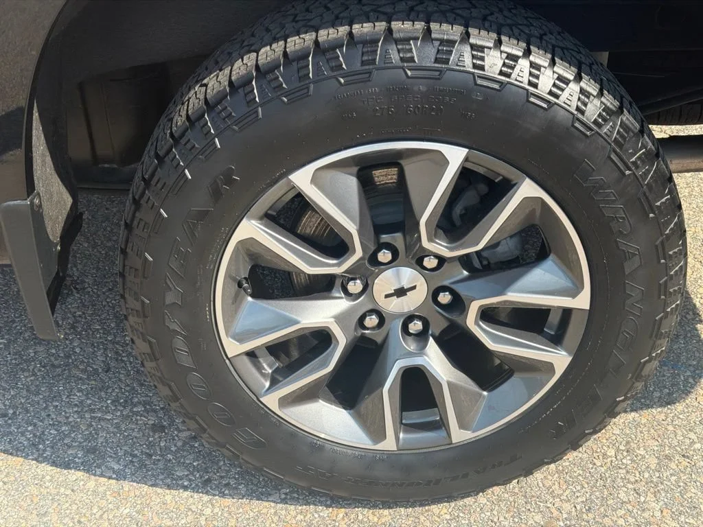 2023 Chevrolet Silverado 1500 RST - Photo 11