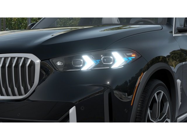 New 2026 Black Sapphire Metallic BMW sDrive40i image 6