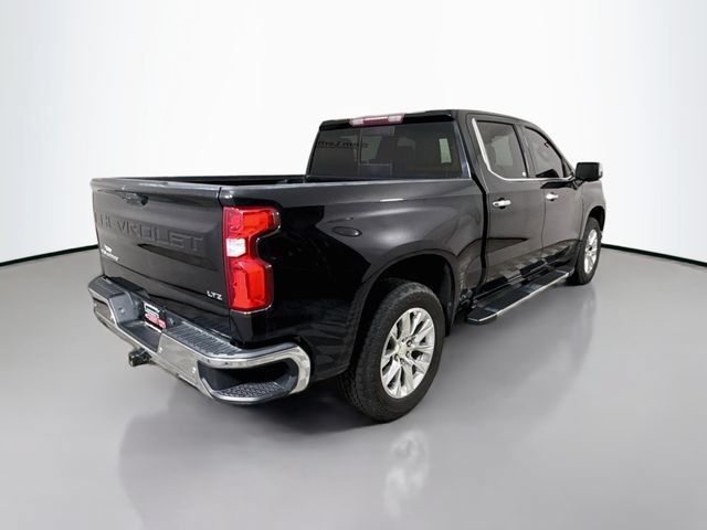 Used 2020 BLACK Chevrolet LTZ image 7