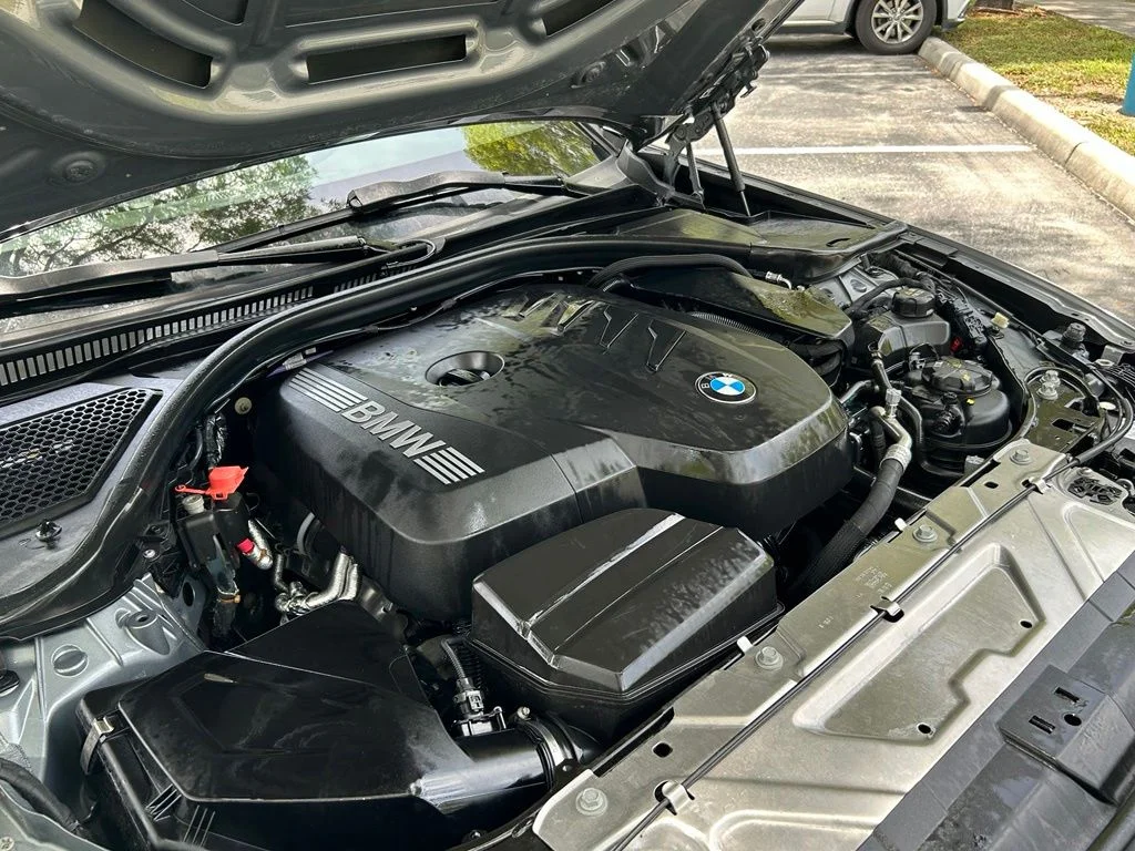Used 2025 Gray BMW 330i image 28