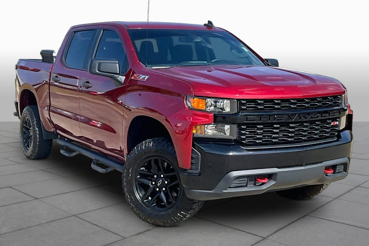 Used 2020 Cajun Red Tintcoat Chevrolet Custom Trail Boss image 2
