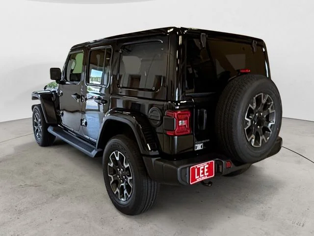 New 2027 Black Jeep Sahara image 3