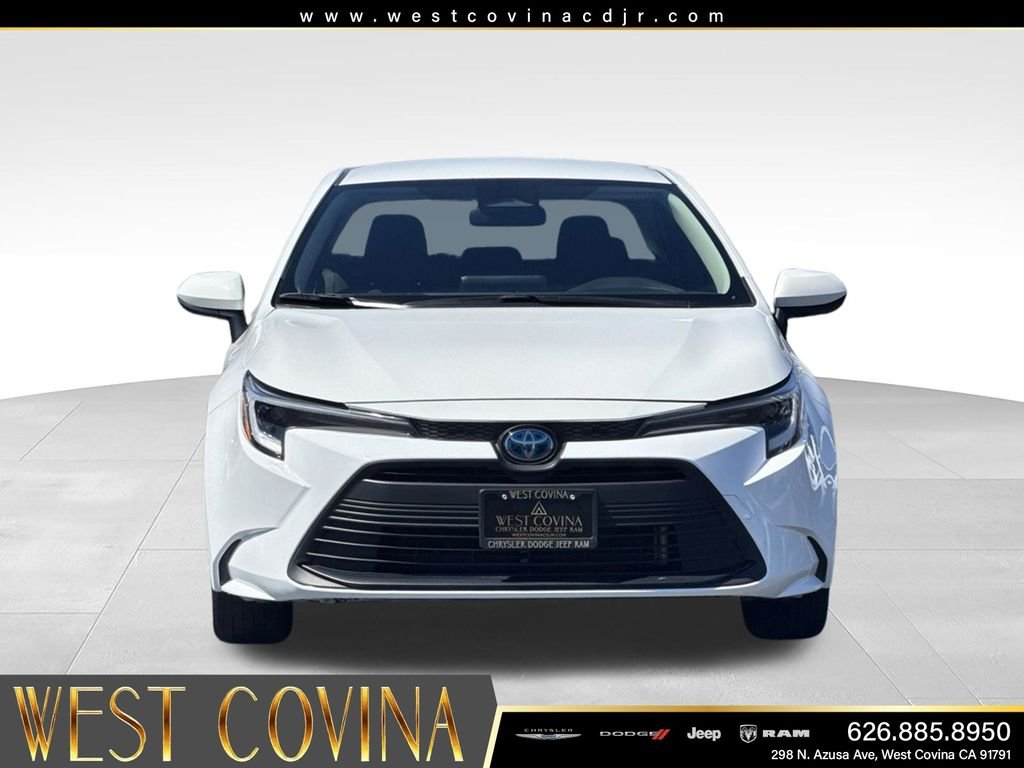 Used 2024 White Toyota LE image 3