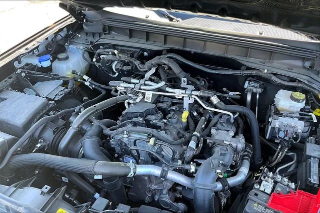 Used 2025 Shadow Black Ford Big Bend image 28