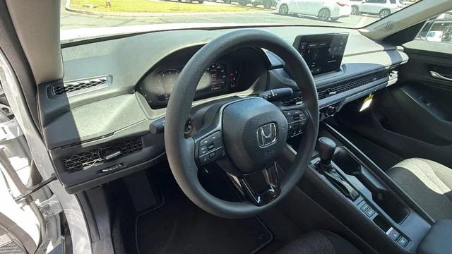New 2026 White Honda SE image 31