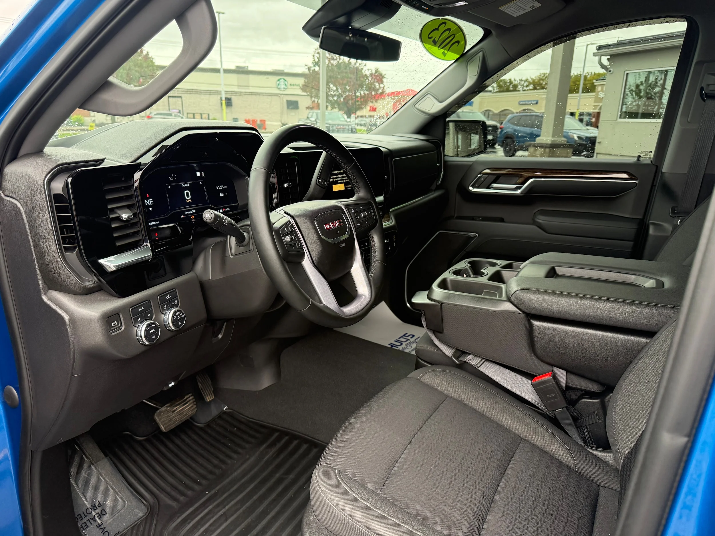 Used 2023 Dynamic Blue Metallic GMC Elevation image 12