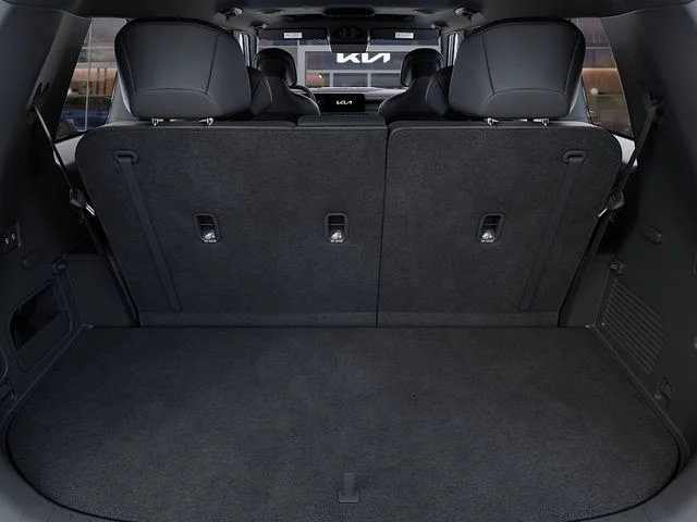 New 2027 White Kia EX image 20