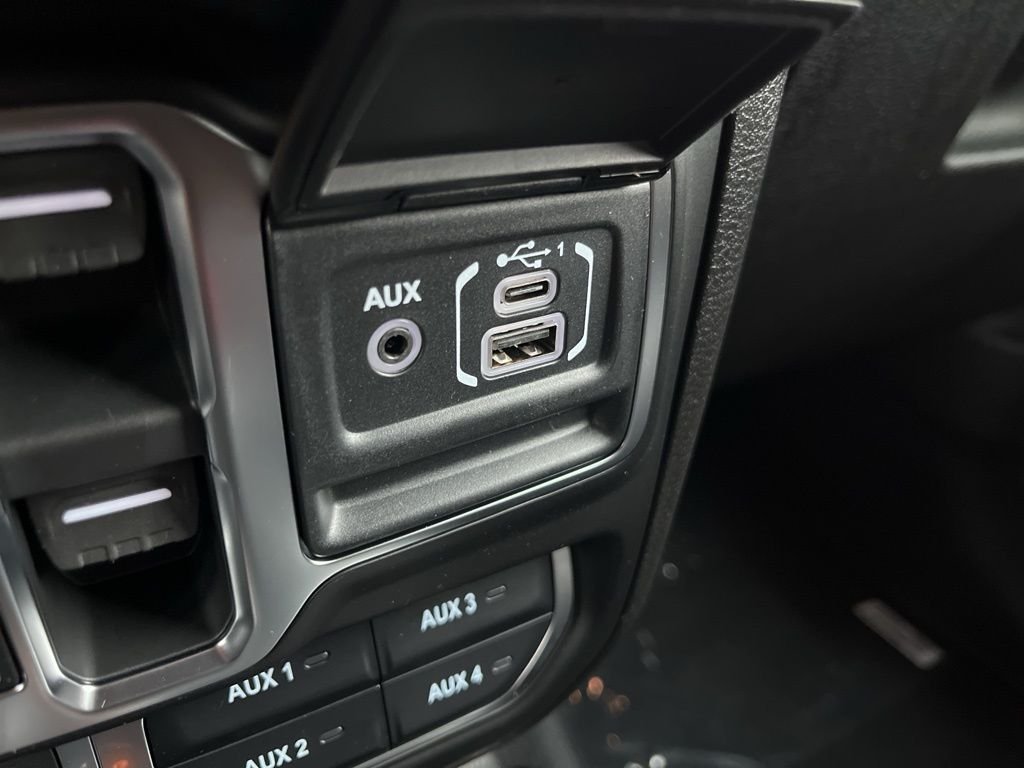 New 2026 Reign Exterior Paint Jeep Rubicon X image 38