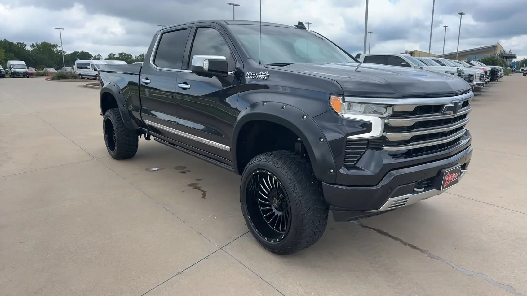 Used 2023 Dark Ash Metallic Chevrolet High Country image 3