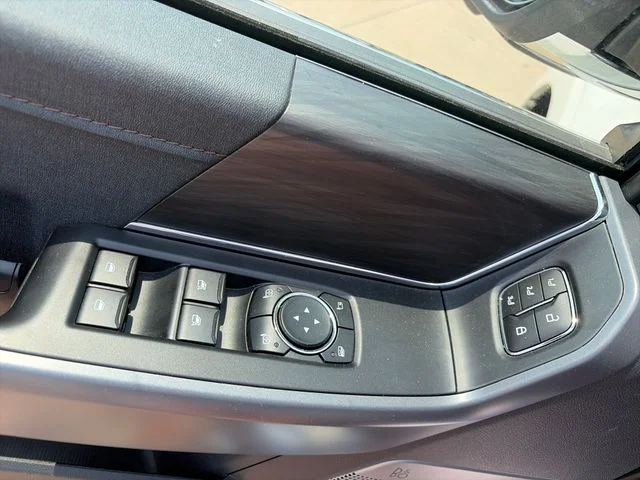 Used 2026 White Ford Lariat image 11