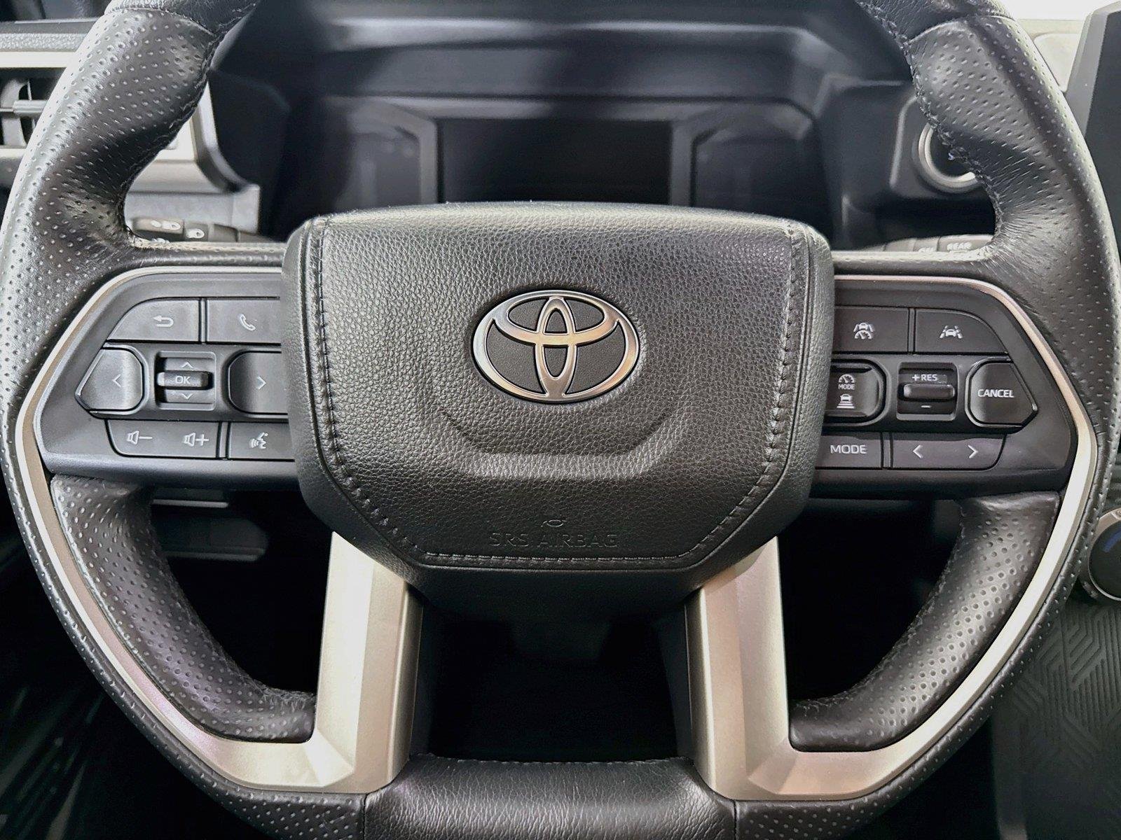 Certified Used 2025 Ice Cap Toyota SR5 image 16