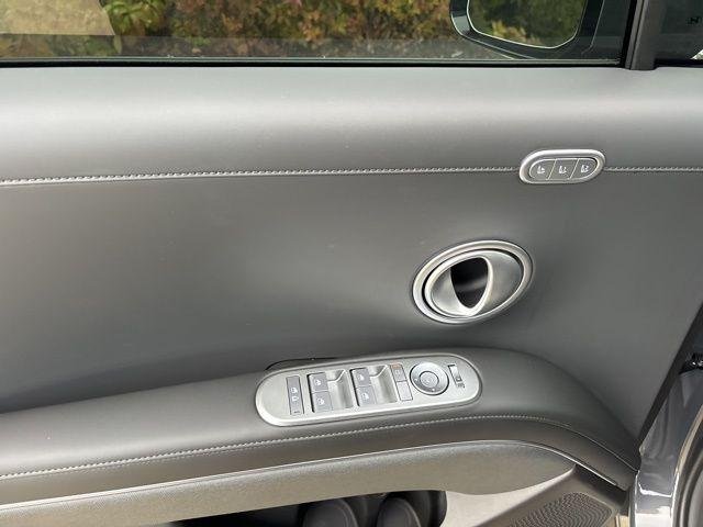 New 2026 Ecotronic Gray Pearl Hyundai Calligraphy image 48