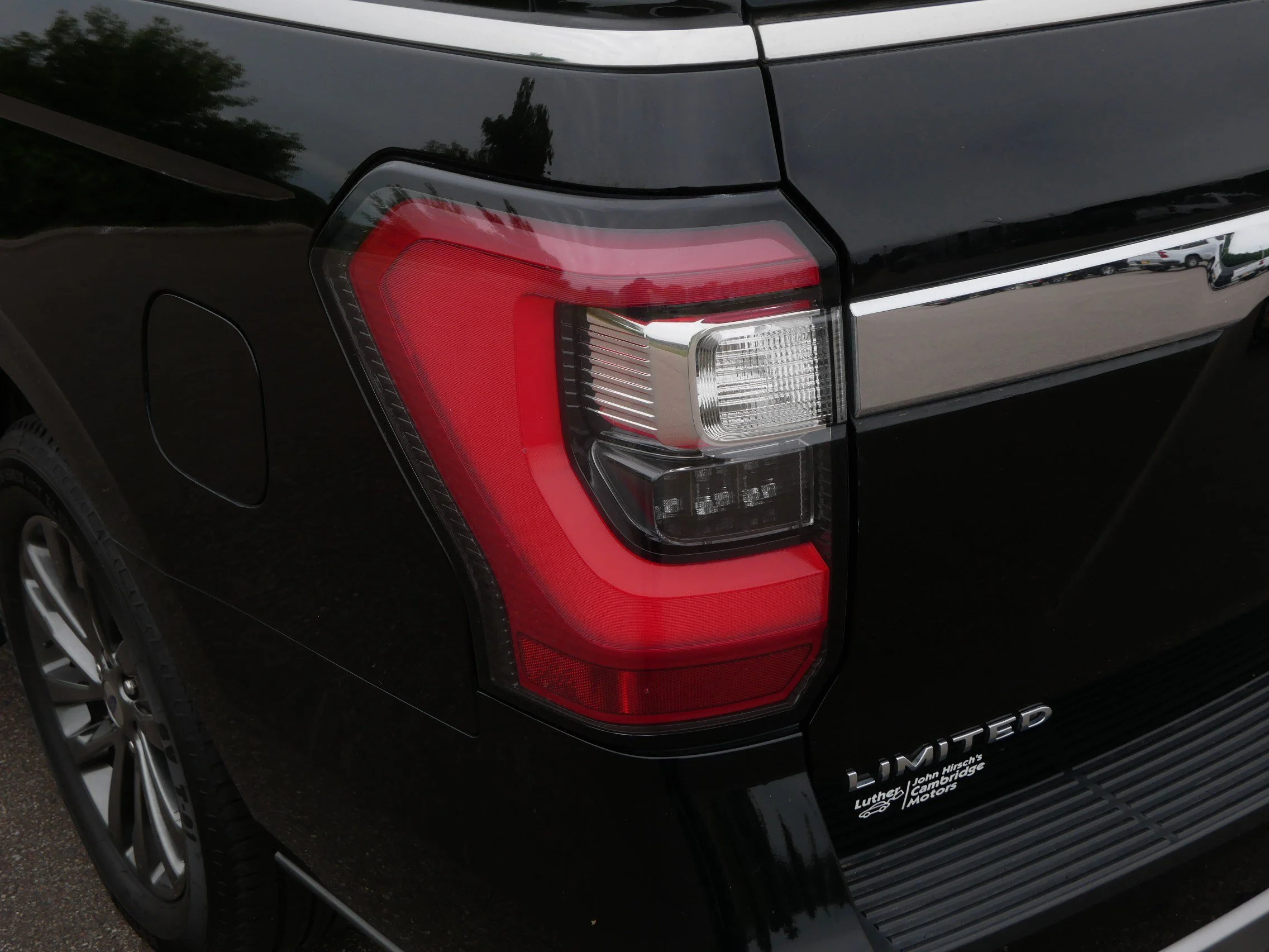Used 2020 Agate Black Ford Limited image 17