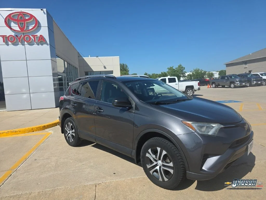 Used 2017 Toyota RAV4 LE with VIN JTMZFREV3HJ124574 for sale in Spirit Lake, IA