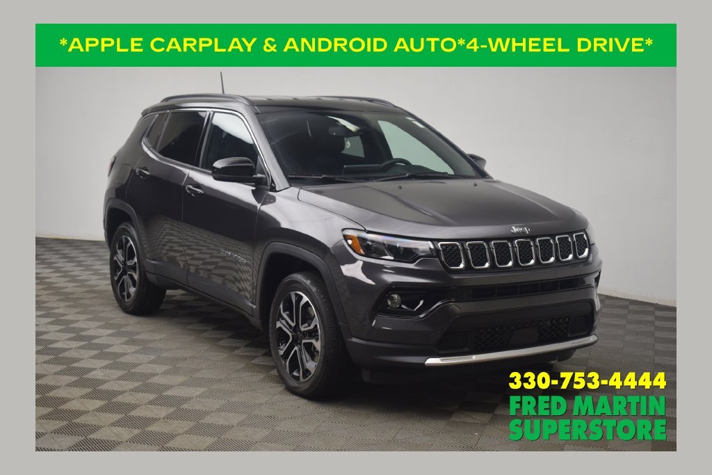 Used 2023 Granite Crystal Metallic Clearcoat Jeep Limited image 1
