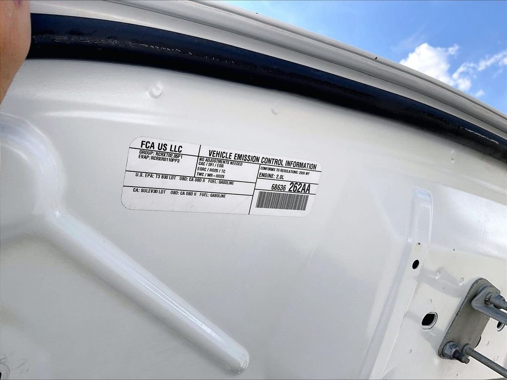 Used 2024 White Jeep Latitude image 34