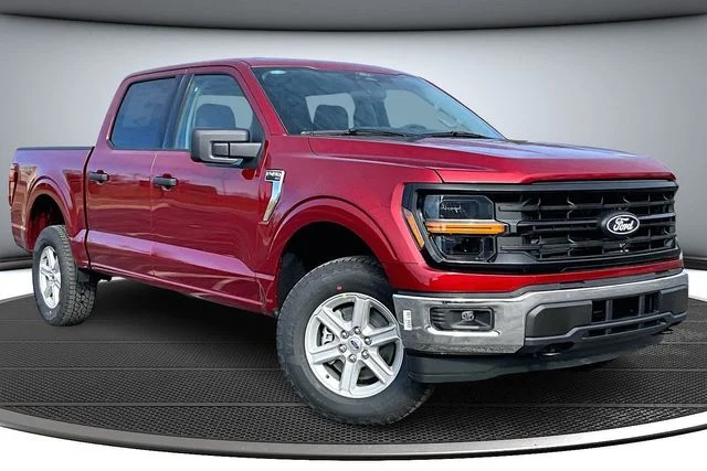 New 2026 Ruby Red Metallic Tinted Clearcoat Ford XLT image 2