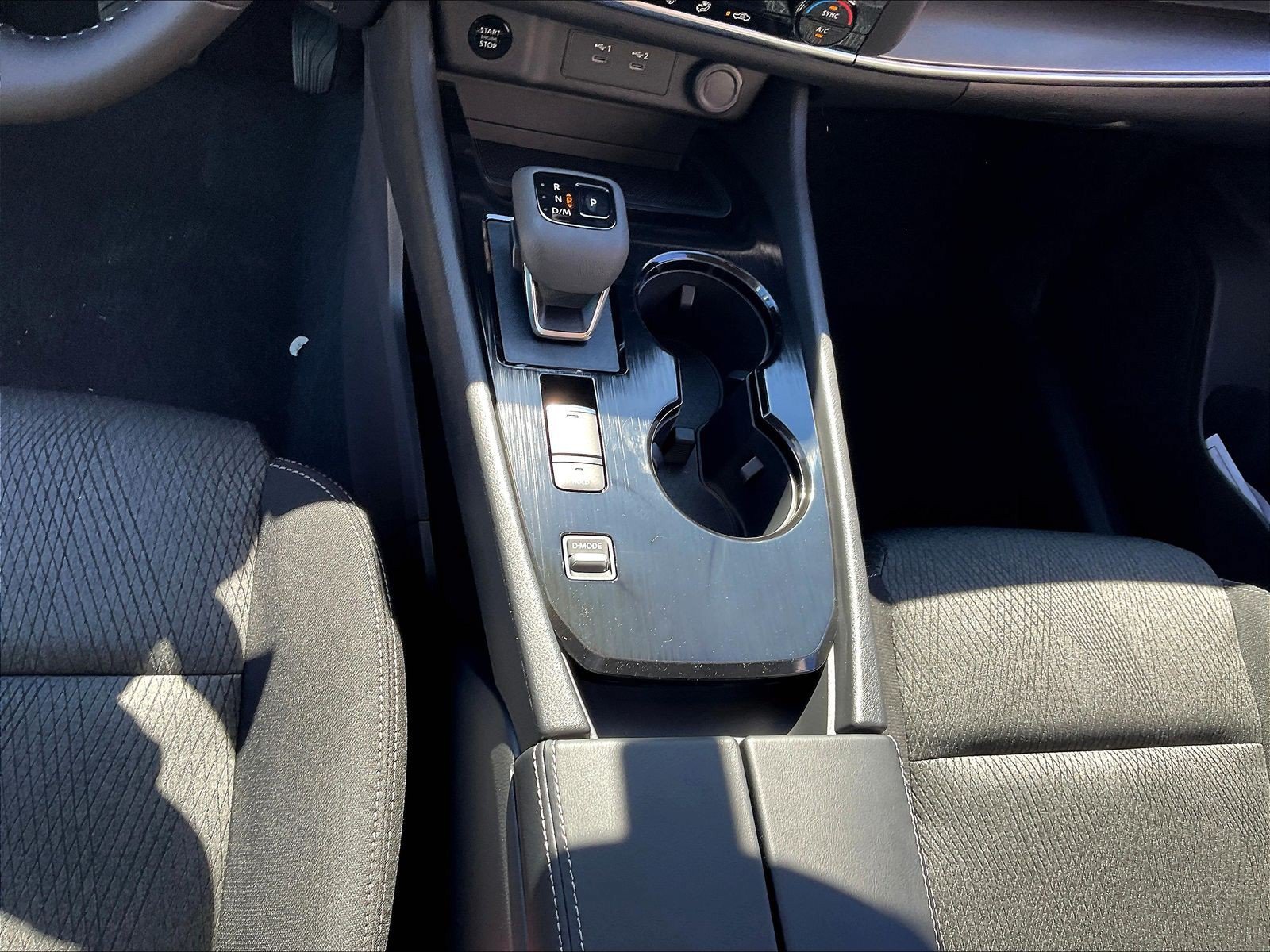 New 2027 Gray Nissan SV image 8