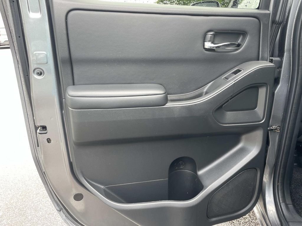 Used 2025 Gray Nissan SV image 10