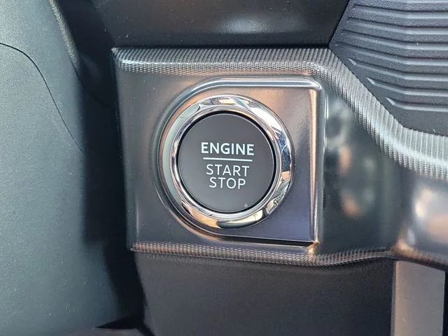 New 2026 Agate Black Metallic Ford Lariat image 30