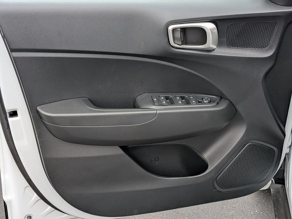 New 2026 White Hyundai SEL image 11