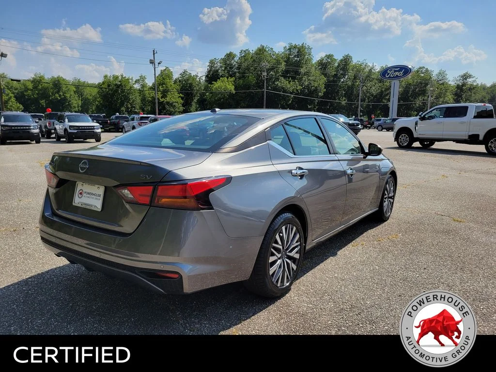 Used 2023 Gray Nissan 2.5 SV image 6