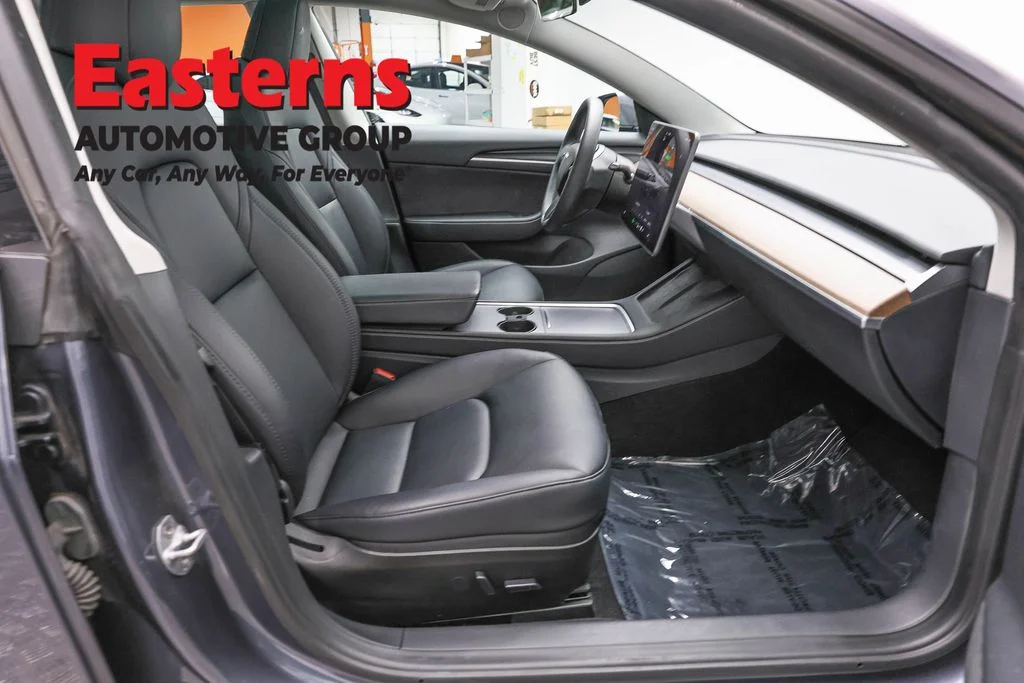 Used 2023 Gray Tesla Base image 18