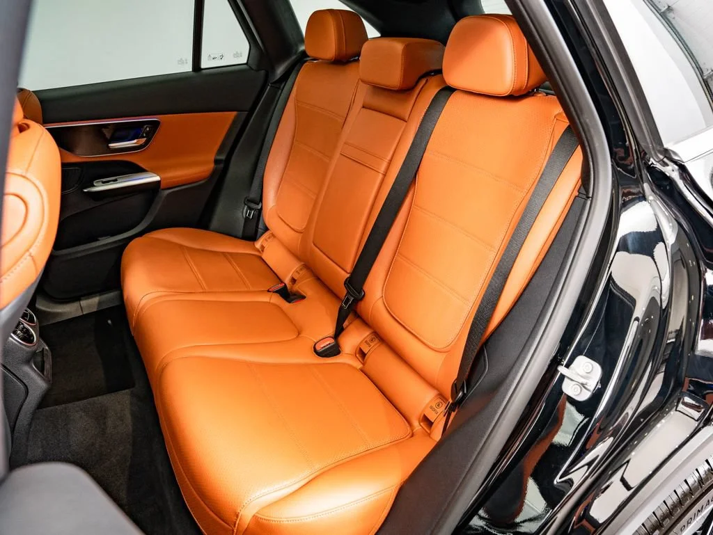 New 2026 Black Mercedes-Benz GLC 300 image 43