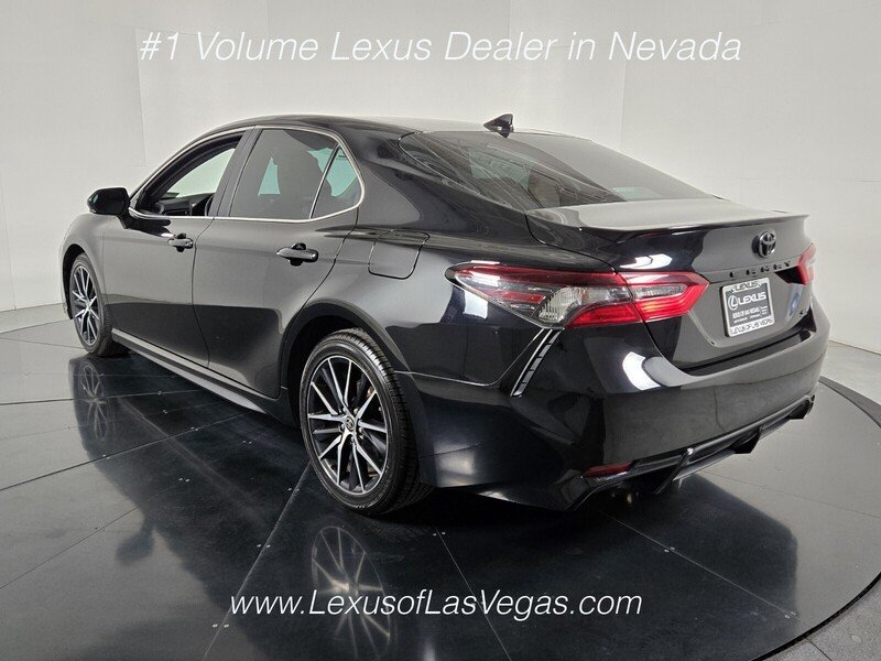 Used 2022 Midnight Black Metallic Toyota SE image 4