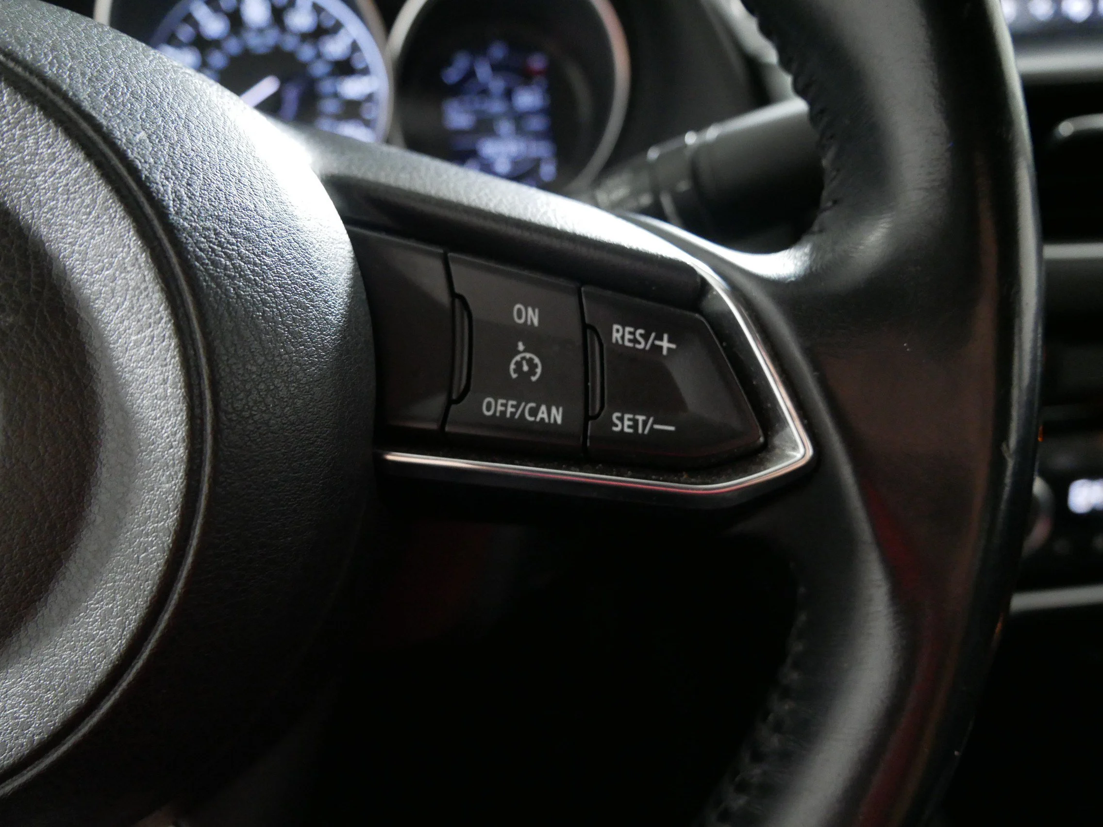 Used 2017 Deep Crystal Blue Mazda Touring image 28