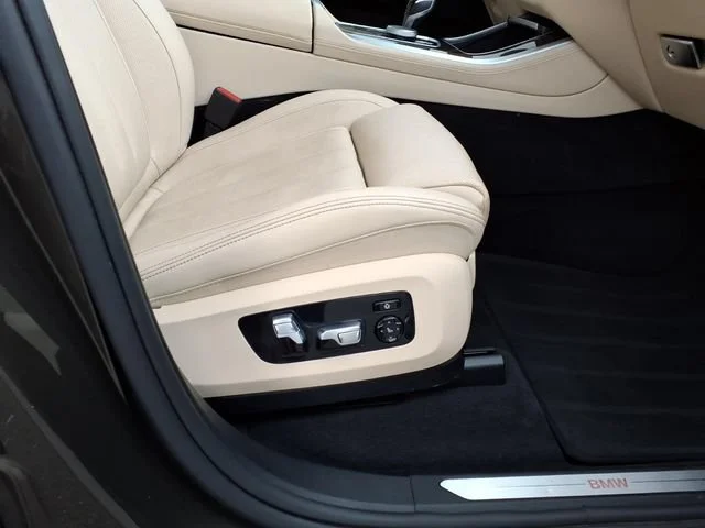2022 BMW X5 40i - Photo 12