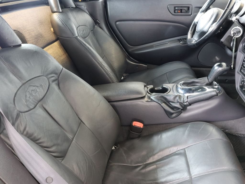 Used 2001 Blue Chrysler Base image 21