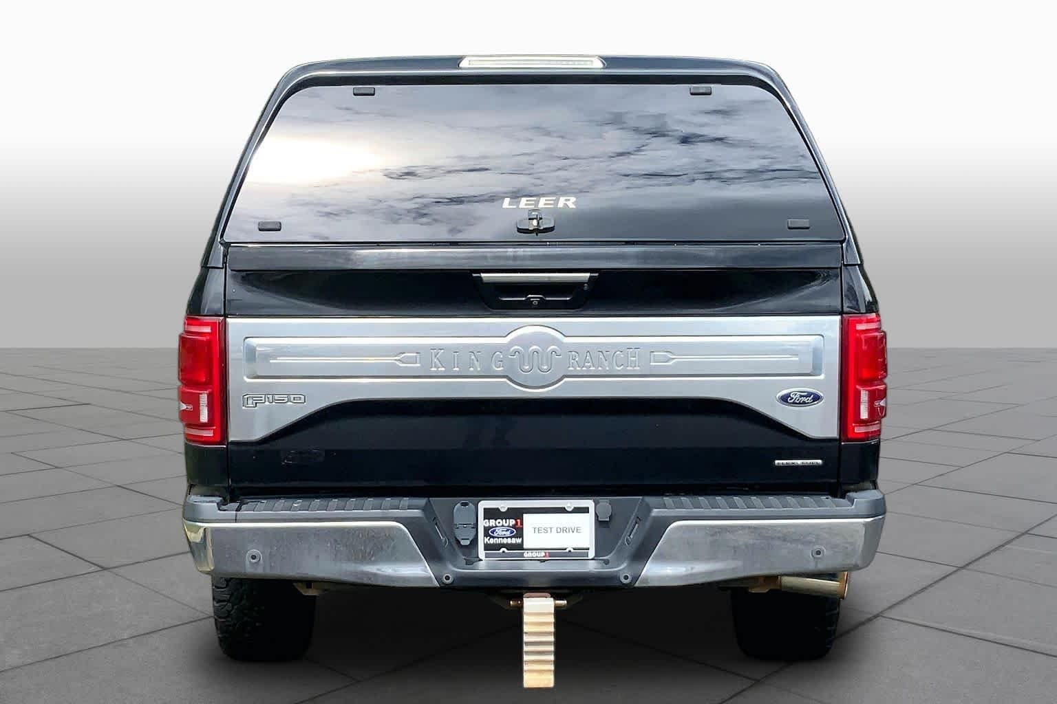 Used 2015 Tuxedo Black Metallic/Caribou Metallic Ford King Ranch image 5