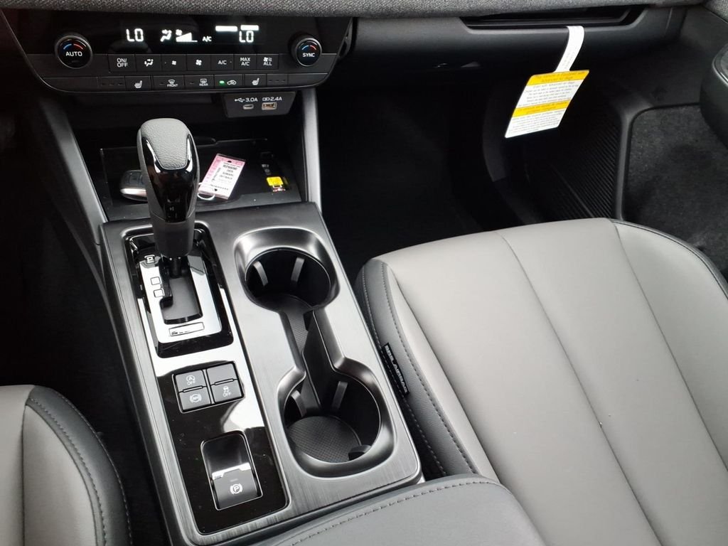 New 2026 CRYSTAL BLACK SILICA Subaru Premium image 11
