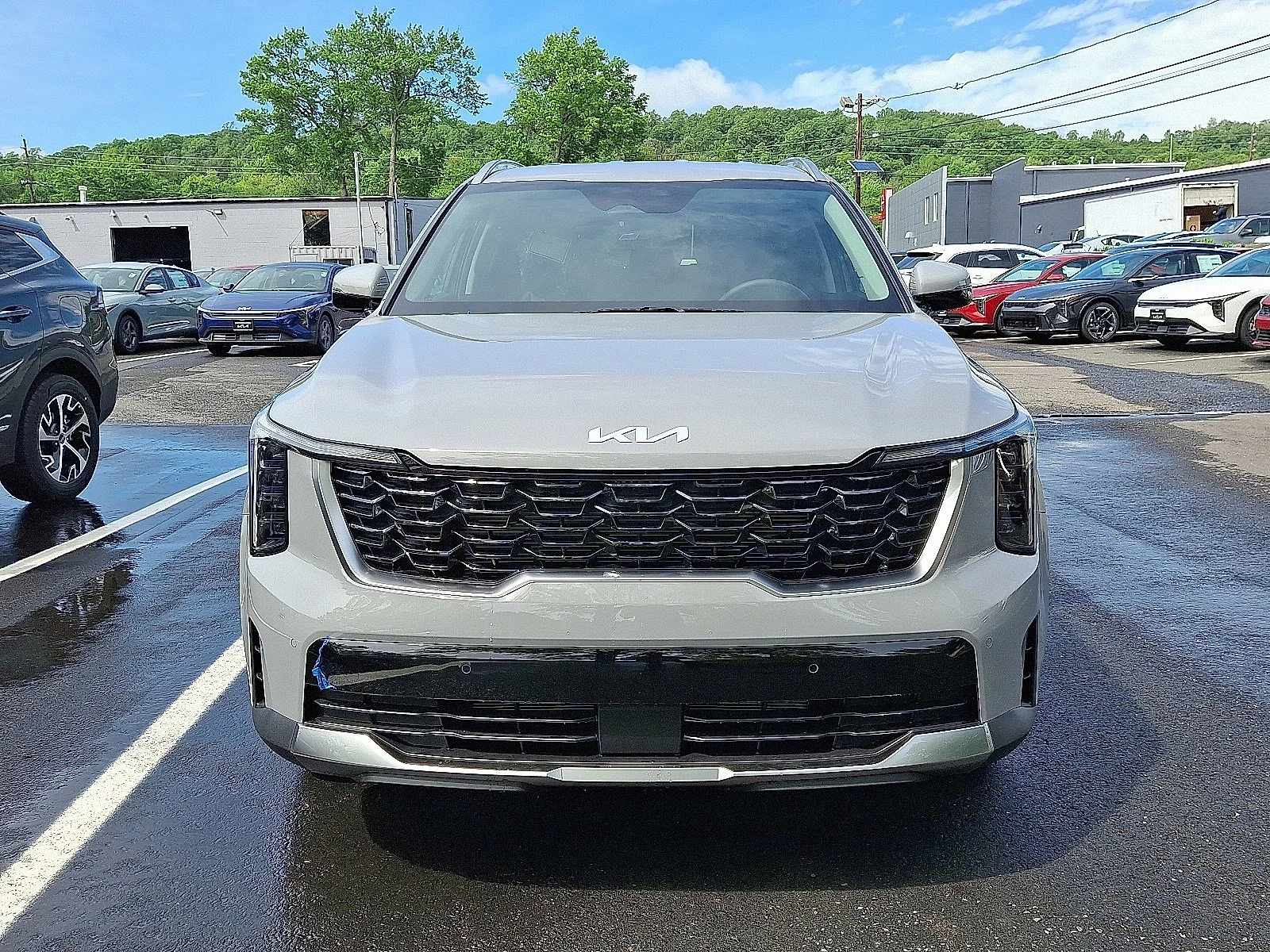 New 2026 Wolf Gray Kia S image 2