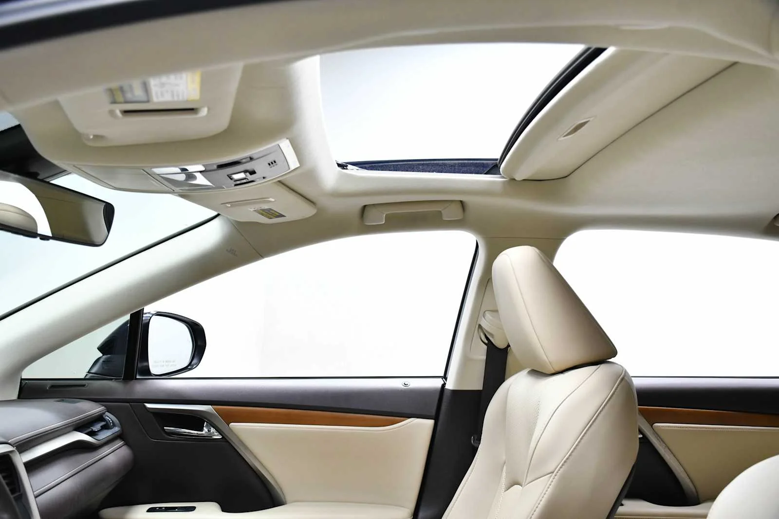 Used 2020 Nightfall Mica Lexus  image 11