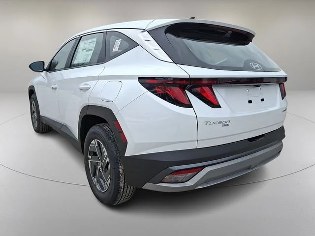New 2026 White Hyundai Blue SE image 5