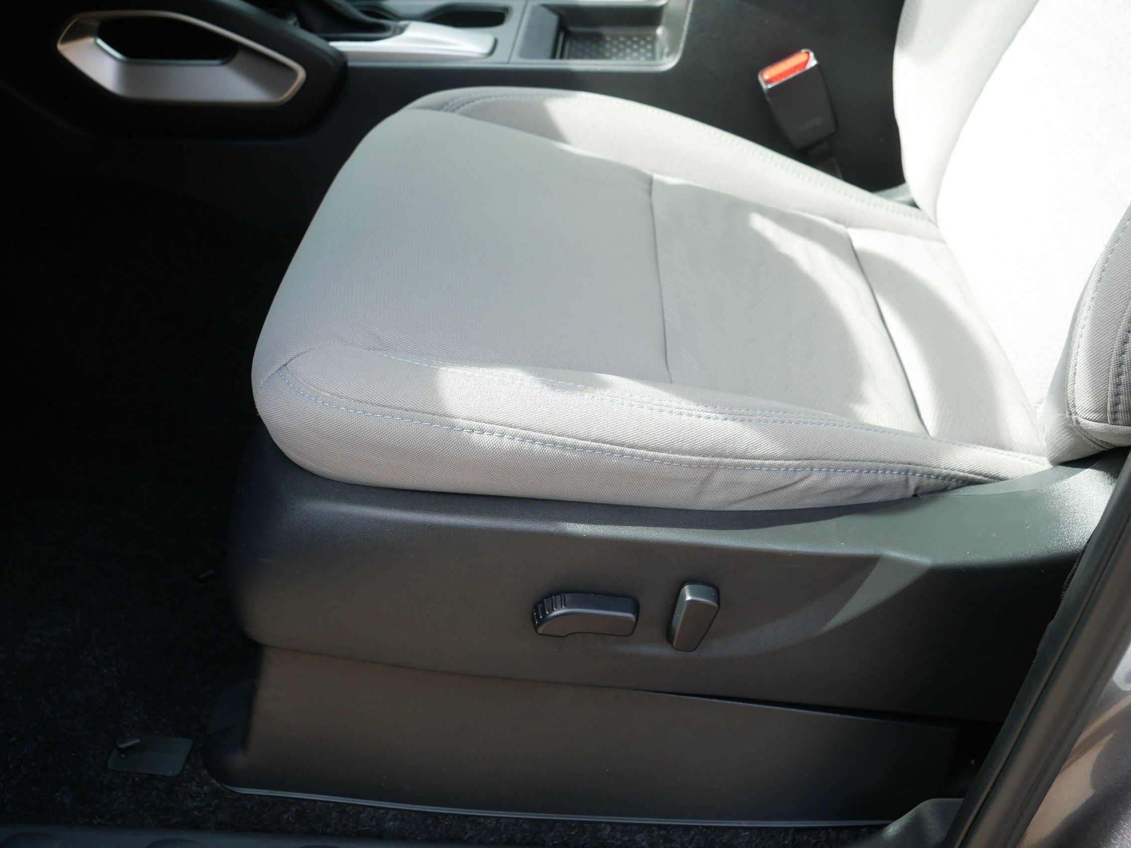 Certified Used 2024 Gun Metallic Nissan SV image 20