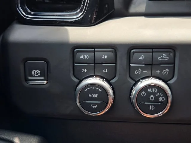 2026 GMC Sierra 1500 AT4 - Photo 15