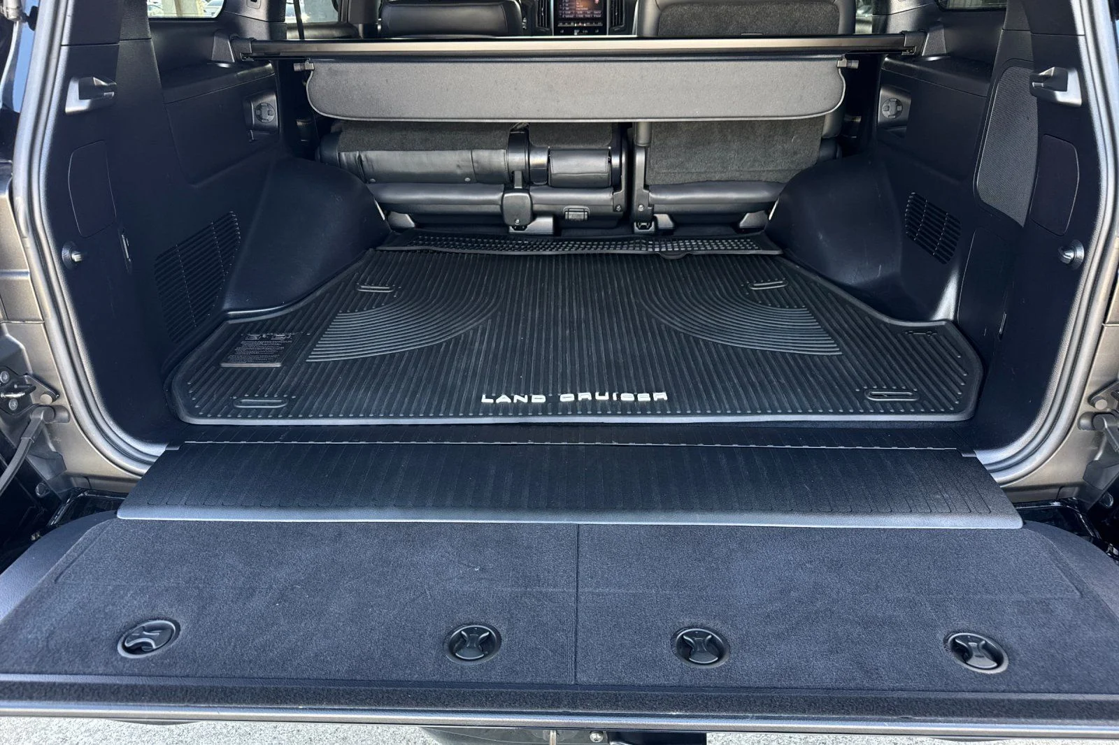 Used 2020 Black Toyota Heritage Edition image 18
