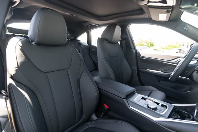New 2026 Skyscraper Grey Metallic BMW xDrive40 image 15