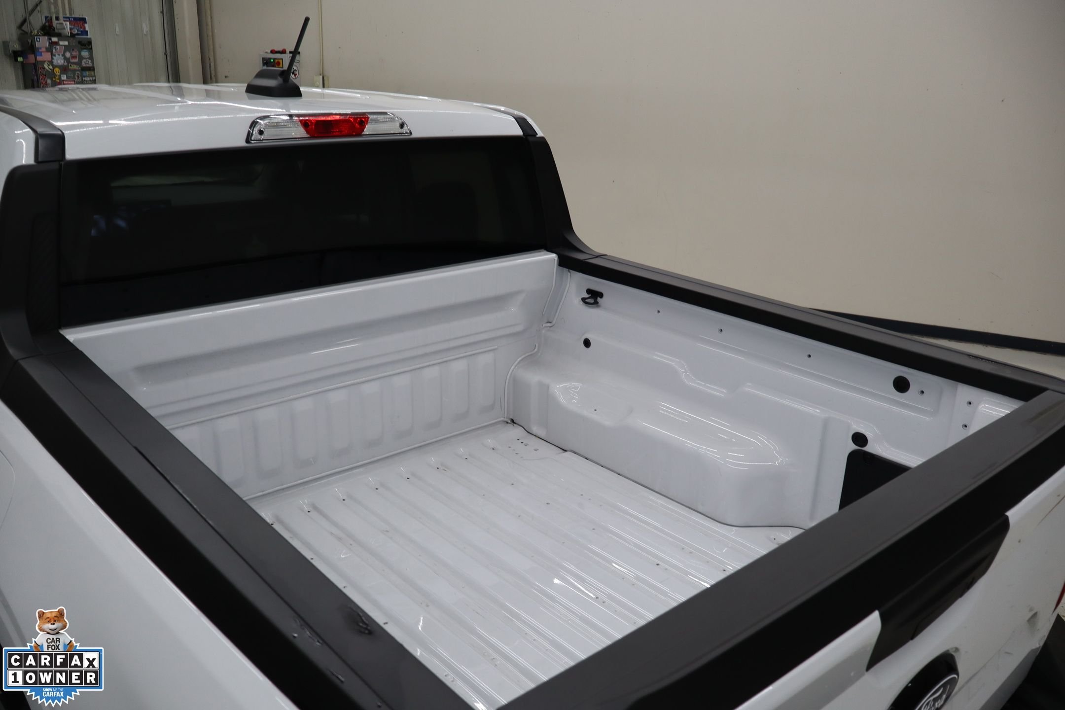 Certified Used 2025 Oxford White Ford XL image 25