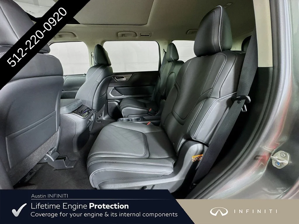 New 2027 Silver INFINITI LUXE image 32