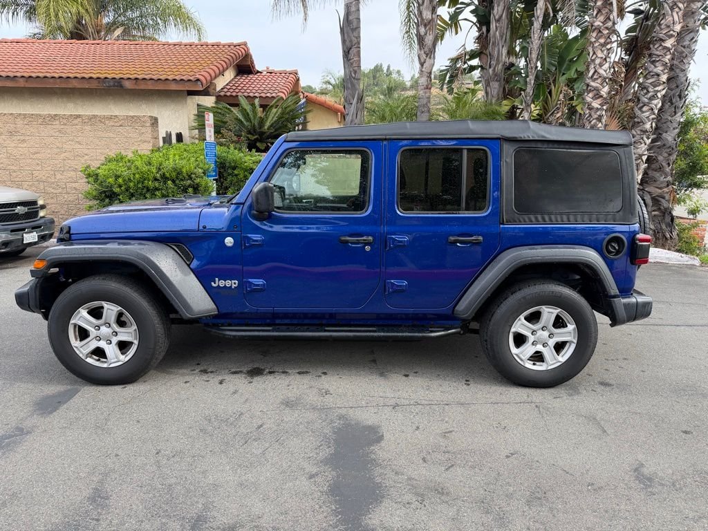 Used 2020 Blue Jeep Unlimited Sport S image 10