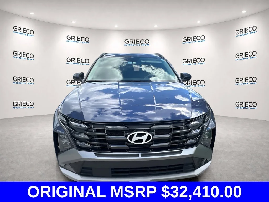 Used 2025 Blue Hyundai SEL image 2