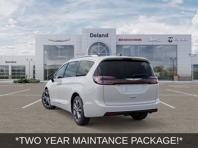 New 2026 Bright White Clear-Coat Exterior Paint Chrysler Pinnacle image 3