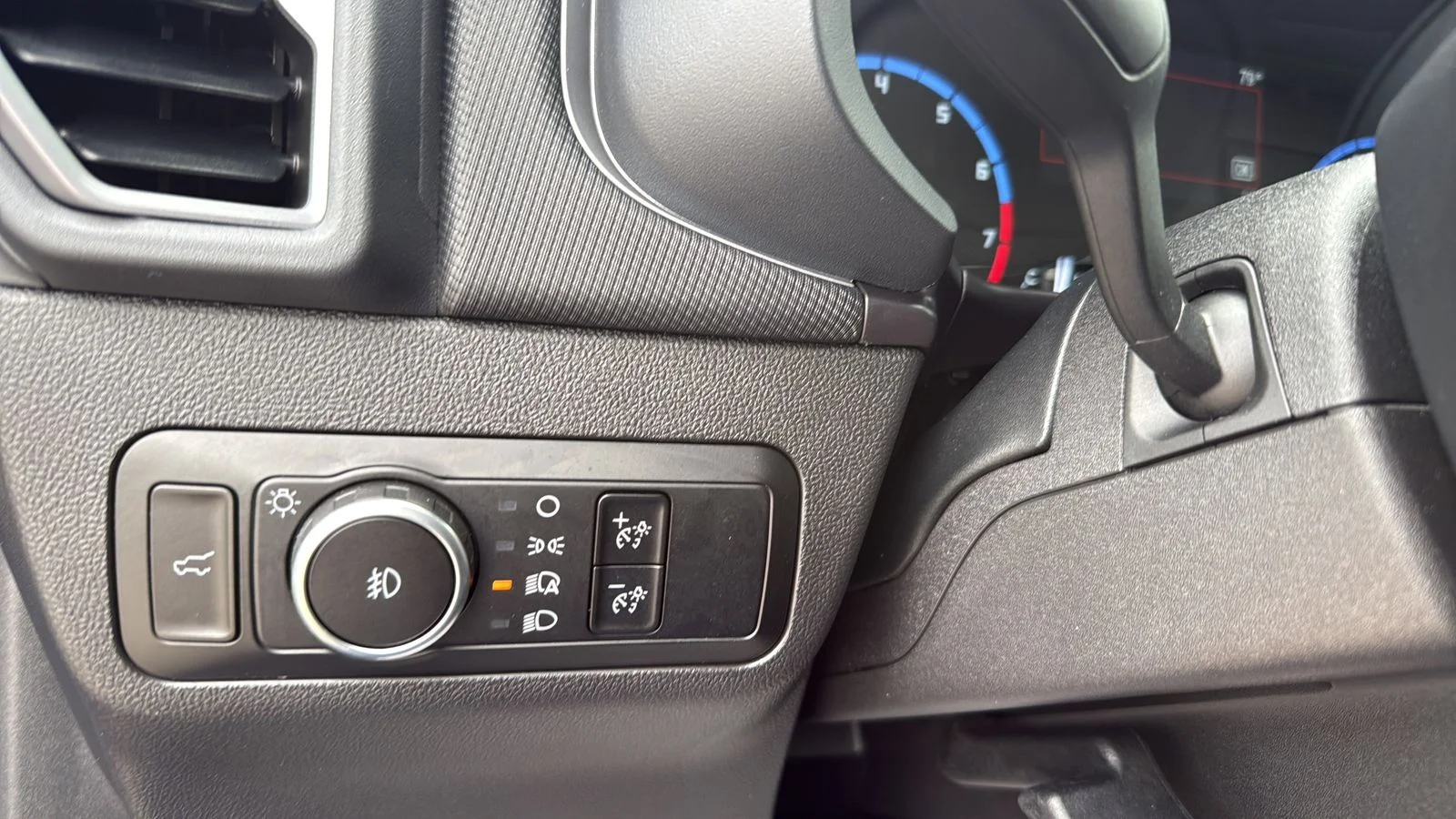 Used 2024 Blue Ford Big Bend image 17