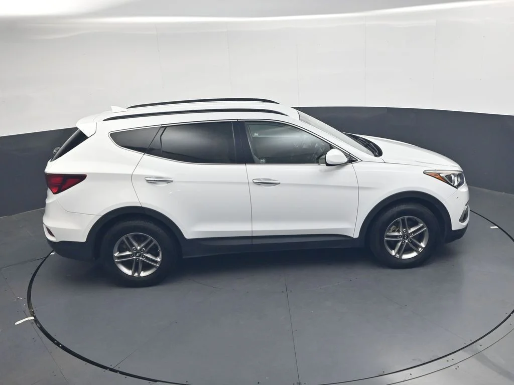 Used 2017 Frost White Hyundai 2.4 Base image 28